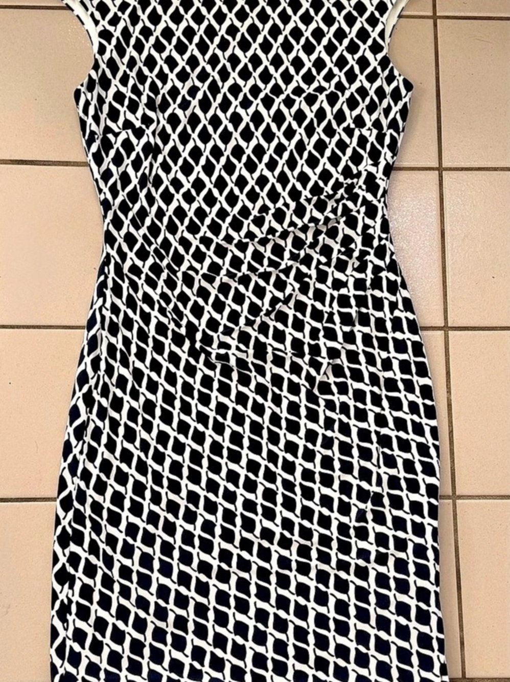Lauren Ralph Lauren Geometric Print Boatneck Ruched Sheath Dress Size 8
